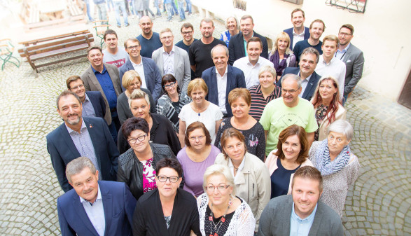 Mitarbeiter der Fa. BECOM © Felder, AK Burgenland Mitarbeiter der Fa. BECOM © Felder, AK Burgenland