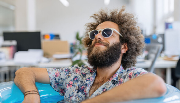 AdobeStock_1537226252 Sommeroutfit