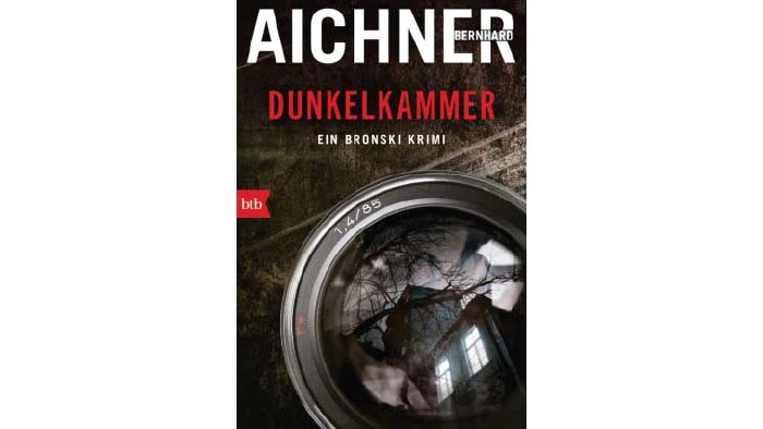 Dunkelkammer © Btb, Btb Buchtipp © Btb, Btb