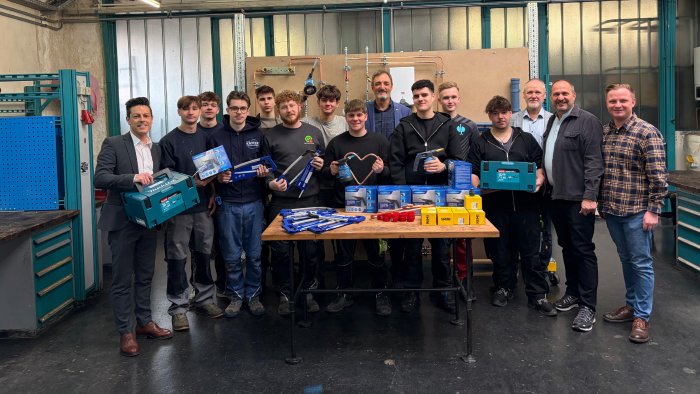 Spenden&uuml;bergabe PROGE und AK