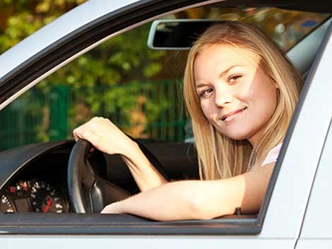 pendlerin © Kaarsten, Fotolia.com Pendlerzuschlag für Geringverdiener © Kaarsten, Fotolia.com