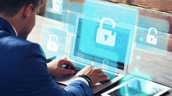 © Adobe Stock Safer Internet © Adobe Stock